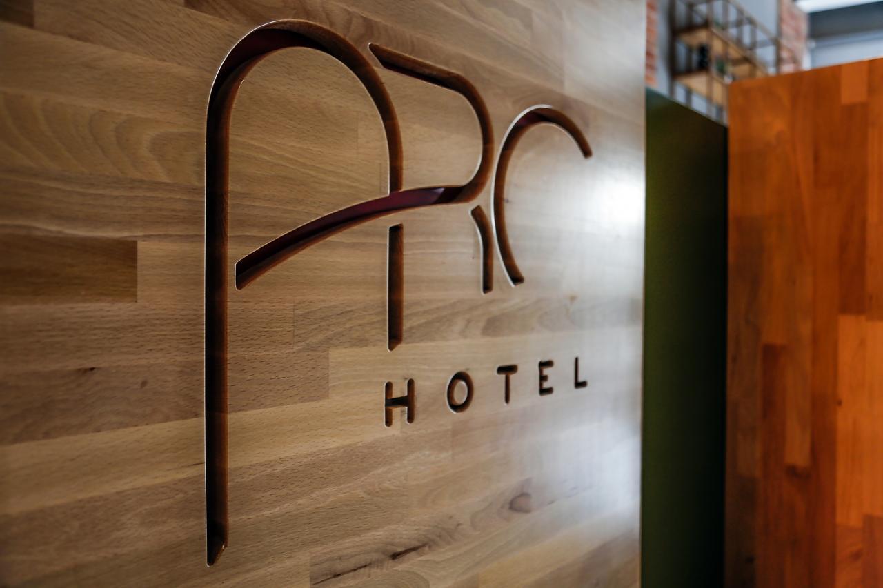 Arc Hotel Tirana Yzberishti Екстериор снимка